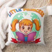 Coussin Fille adorable lisant un livre (Couverture)