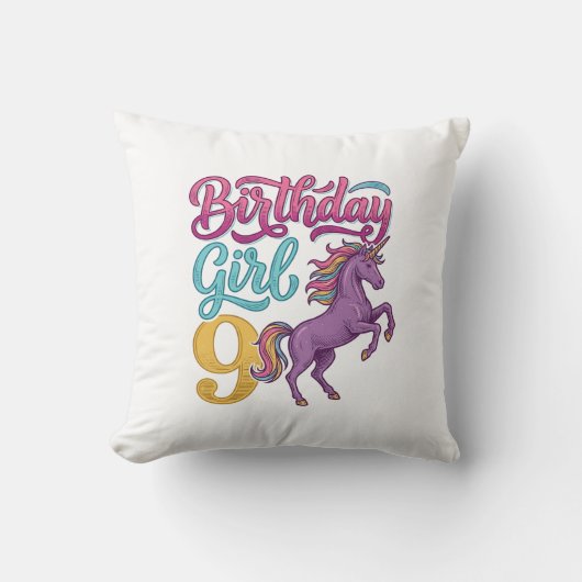 Coussin Fille d'anniversaire 9 Licorne Dessin de gravure v (Recto)