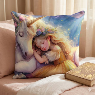 Coussin Fille Endormie Paysage de Rêve Licorne