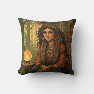 Coussin Fille gitane