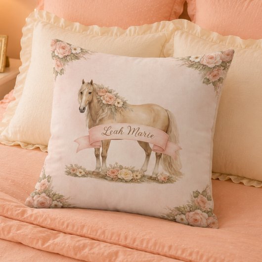 Coussin Fille Rose Florale Cheval Rose Monogramme Nom
