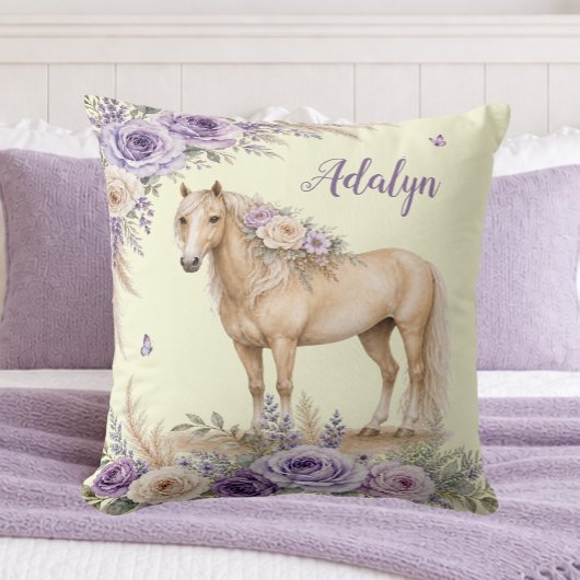 Coussin Fille Rose Jaune Violet Cheval Monogramme