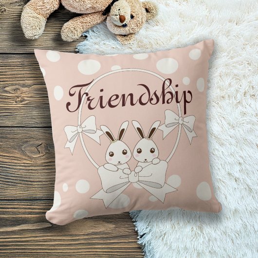 Coussin Filles jumelles lapins rose pastel ruban blanc cas