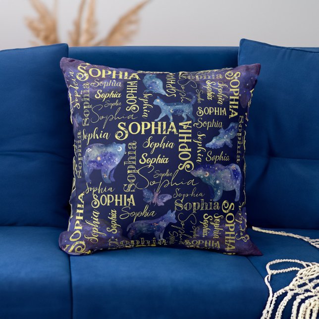 Coussin Filles personnalisées nom animaux célestes collage (Personalized girls name celestial animals collage throw pillow)
