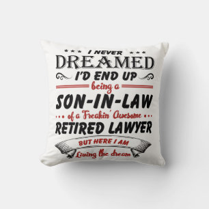 Coussin Fils En Droit De L'Avocat À La Retraite