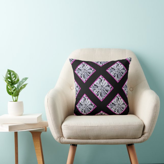 Coussin Fleur Confetti en plaid noir et rose (Chaise)