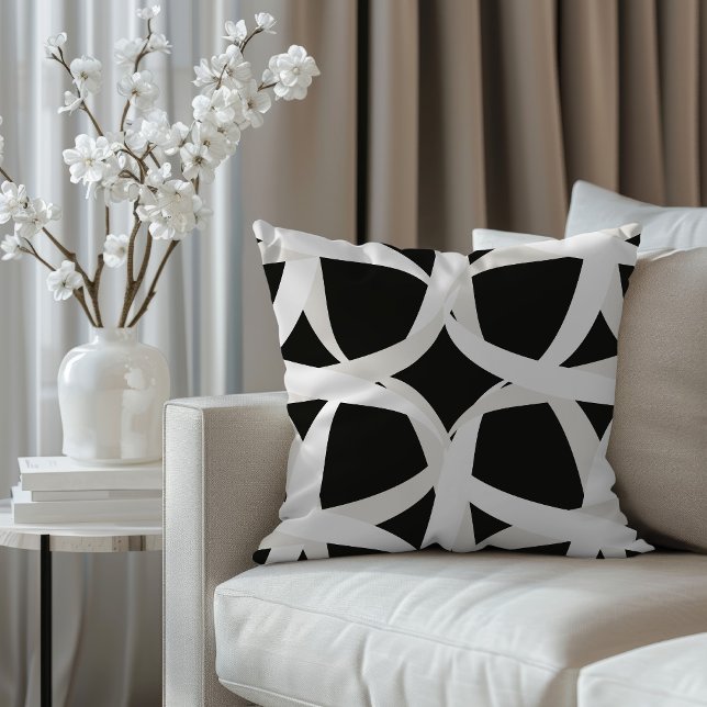 Coussin Fleur d'accent monochromatique noir et blanc (Créateur téléchargé)