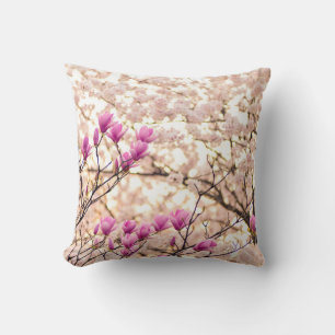 Coussin Fleur de printemps rose pourpre en floraison
