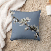 Coussin Fleur de prune blanche pure au printemps (Couverture)