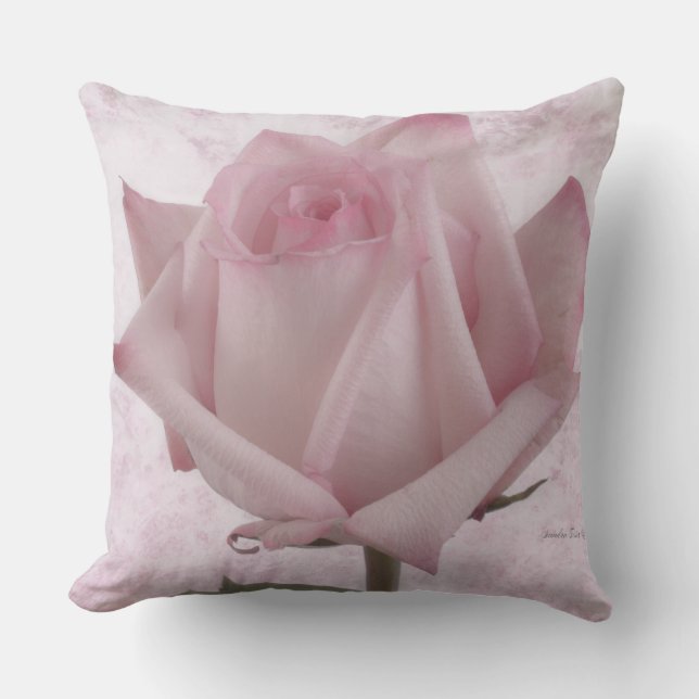 Coussin Fleur rose douce (Recto)