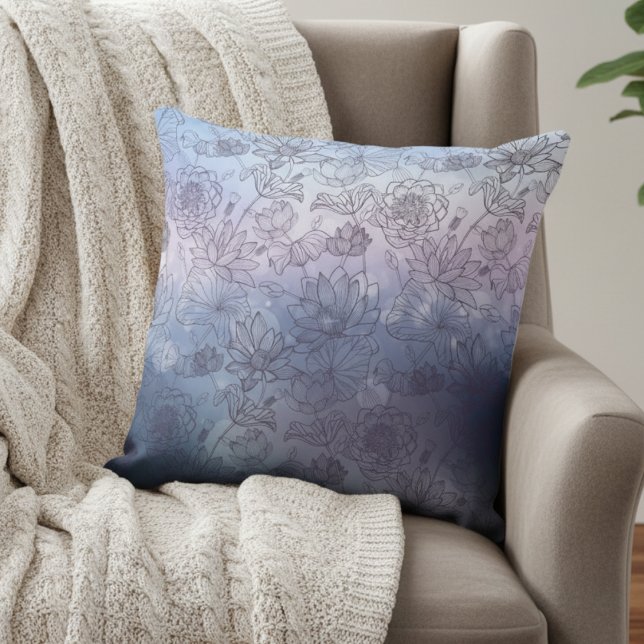 Coussin Fleurs Bleues Et Violettes Modernes Et Élégantes (Créateur téléchargé)