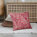 Coussin Fleurs botaniques chic et florale élégantes en or<br><div class="desc">Red Gold Elegant Floral Chic Botanical Flowers Modern Outdoor Throw Pillow Cushion présente un élégant et élégant motif floral rouge et or abstrait. Parfait pour le décor de maison ou comme cadeau d'anniversaire,  la fête des mères ou Noël. Conçu par Evco Studio www.zazzle.com/store/evcostudio</div>