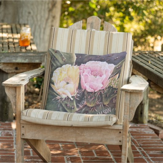 COUSSIN FLEURS DE CACTUS RAQUETTE ROSE ET JAUNE (Chaise)
