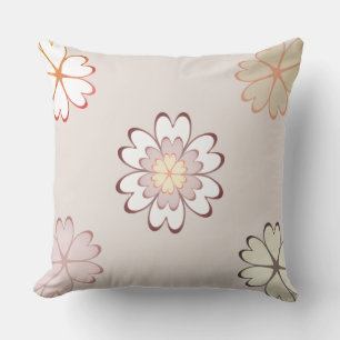 Coussin Fleurs de cœur modernes sur beige clair