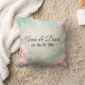 Coussin Fleurs de mariage d'anniversaire sur fond vert men (Couverture)