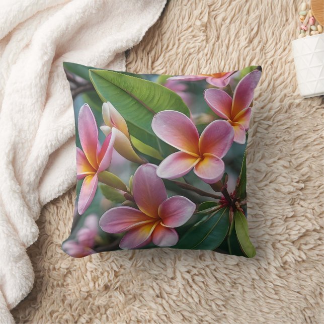 Coussin **"Fleurs en fleurs : Arbre à fleurs Frangipani ro (Couverture)