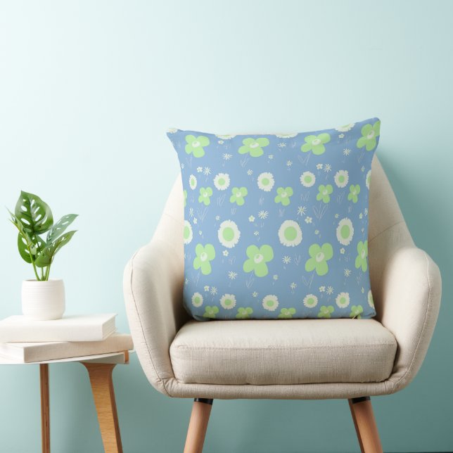 Coussin Fleurs Faisées Pastel Vert Blanc Sur Bleu Pastel (Chaise)
