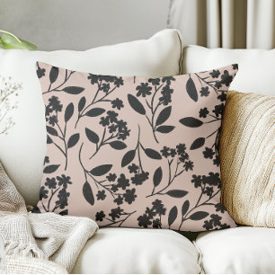 Coussin Fleurs florales noires élégantes sur rose poussiér