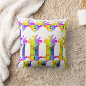 Coussin Fleurs Jaune Violet Décorateur  (Couverture)