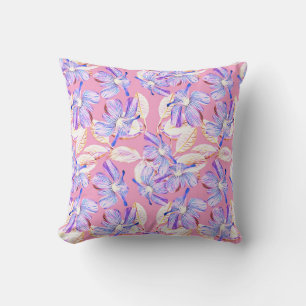 Coussin Fleurs violettes : Aquarelle Élégance Florale.