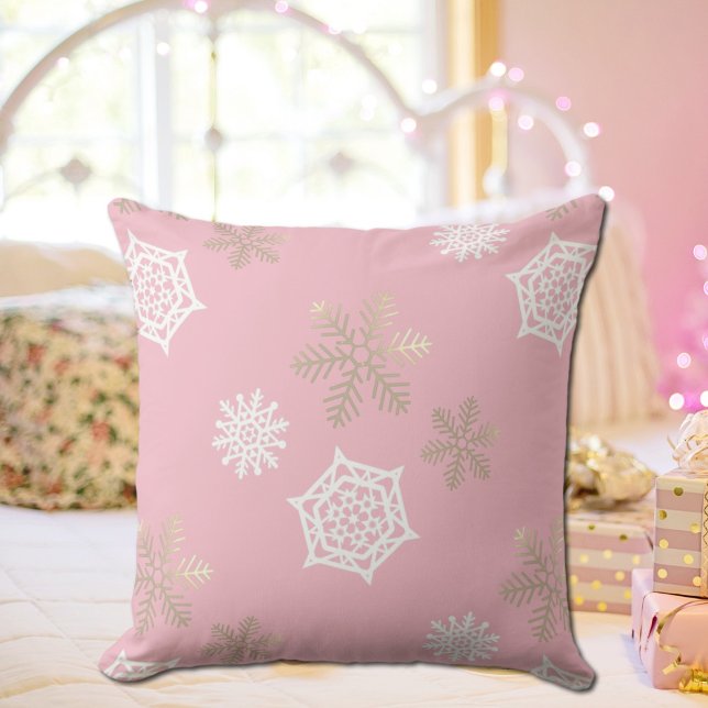Coussin flocons dorés et blancs contre rose pâle (Créateur téléchargé)