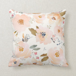 Coussin floral de bébé couleur pêche de fleur