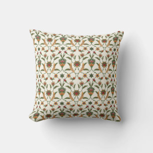 Coussin Floral Ethnique : Ornement Élégant Et Sans Couture