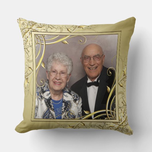 Coussin Flourish Gold 50e Anniversaire de Mariage Photo (Recto)