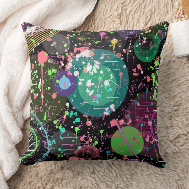 Coussin Flying Through Space: A Maximalist Abstract  (Couverture)