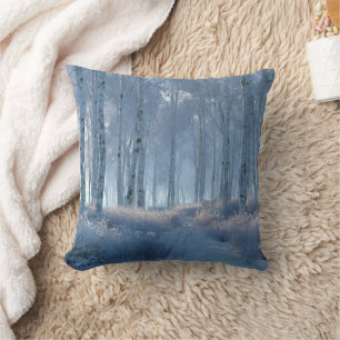 Coussin Forêt de bouleaux radieuse enneigée 
