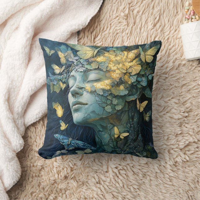 Coussin Forêt enchantée de papillons Déesse (4) (Couverture)