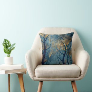 Coussin Forêt hivernale enchantée aux arbres dorés lumineu