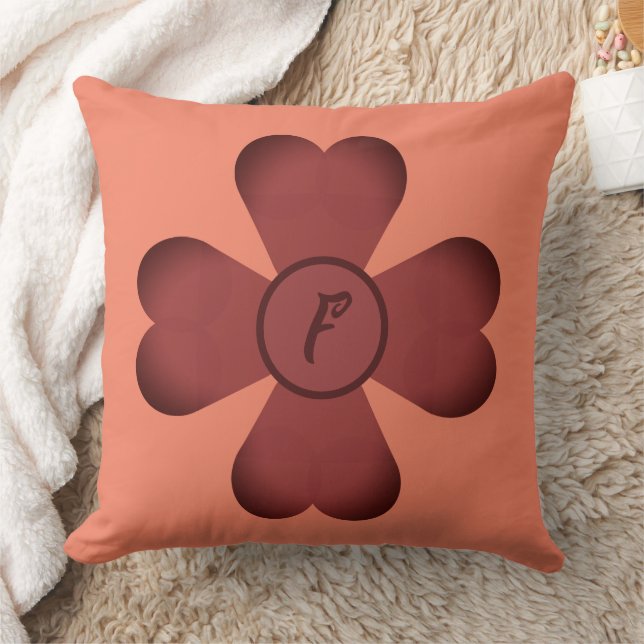 Coussin - Forme de trèfle avec Monogramme (Couverture)