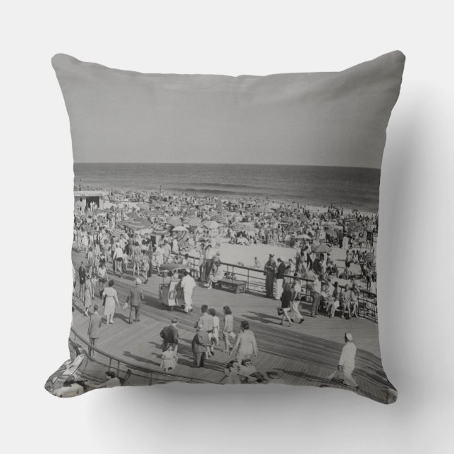 Coussin Foule sur la plage (Recto)