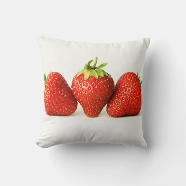 Coussin Fraises DS sur tpcna blanc ou noir (Recto)