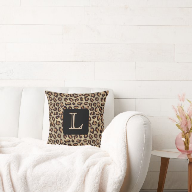 COUSSIN FUN FAUX EMPREINTE DE LÉOPARD, MONOGRAM (Canapé)