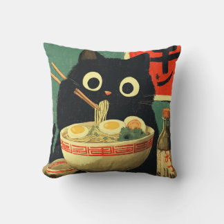 Coussin Funny Black Cat Eating Ramen