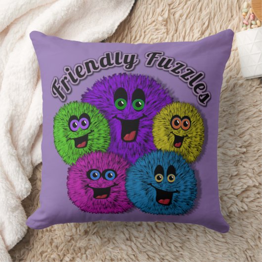 Coussin Fuzzles conviviaux Créatures mignonnes Lancer Orei (Couverture)
