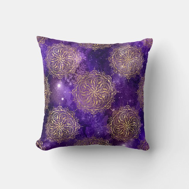 Coussin Galaxie dorée et violette Motif Mandala Dharma (Recto)