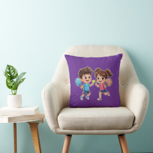 Coussin Garçon et Fille de Dessin Animé Mignon Jouant au P