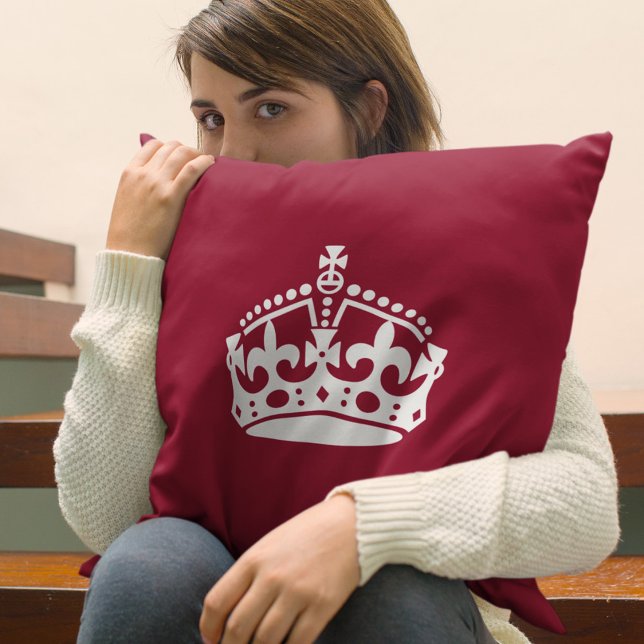 Coussin Garder la couronne calme (Créateur téléchargé)