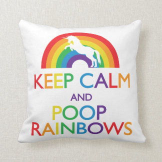 Coussin Gardez la licorne d'arcs-en-ciel de calme et de