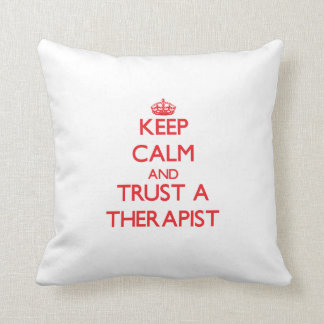 Coussin Gardez le calme et faites confiance à un arapist