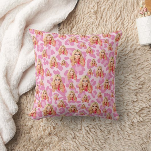 Coussin Gemma Collins (Couverture)