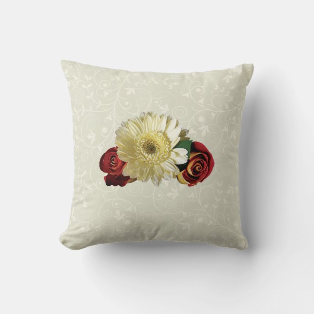 Coussin Gerbera blanc avec boutons de rose (Recto)