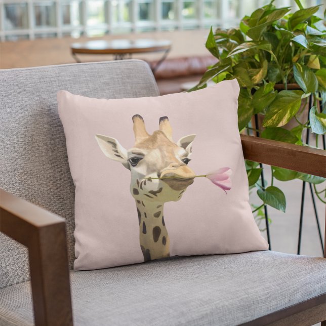 Coussin Girafe à la tulipe rose (Créateur téléchargé)