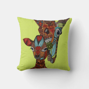 Coussin girafe amour chartreuse