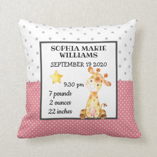 Coussin Girafe Faire-part fille aux statistiques de naissa