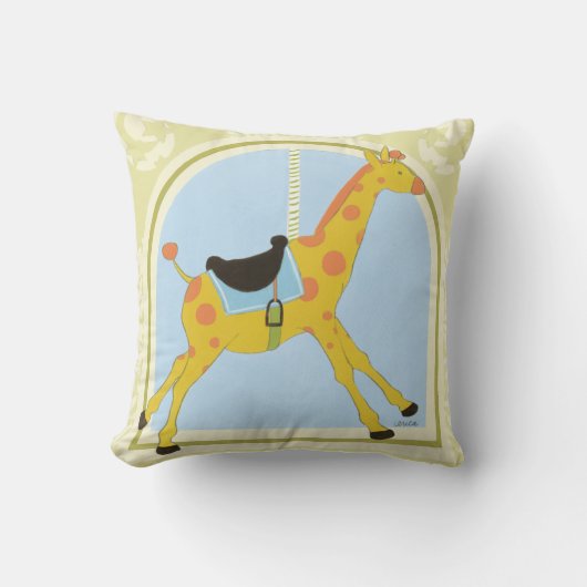 Coussin Giraffe de carrousel par Juin Erica Vess (Recto)