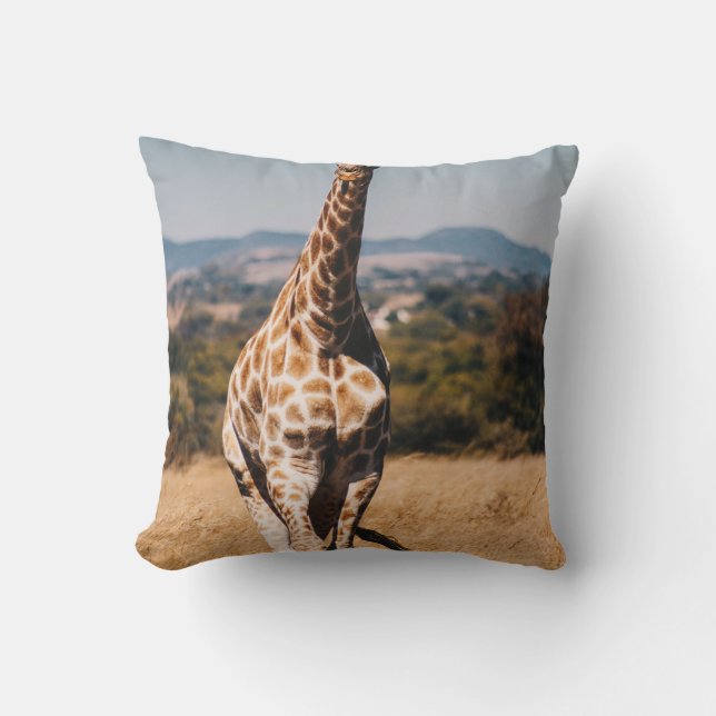 COUSSIN GIRAFFE ENTOURÉ DE GRASS BROWN (Recto)